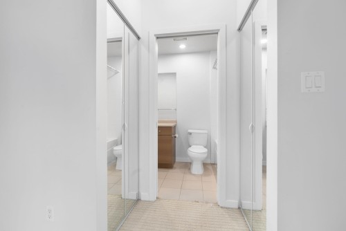 413-6440 194 Street, Surrey, BC 