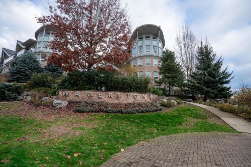 413-6440 194 Street, Surrey, BC 