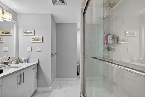 11822 73 Avenue, Delta, BC 