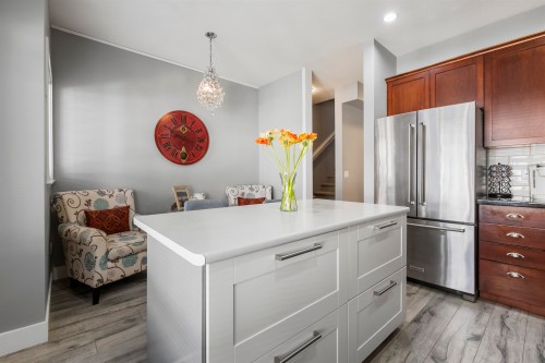 30-6852 193 Street, Surrey, BC 