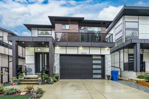 36739 Dianne Brook Avenue, Abbotsford, BC 