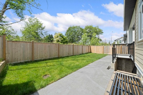 7527 205 Street, Langley, BC 