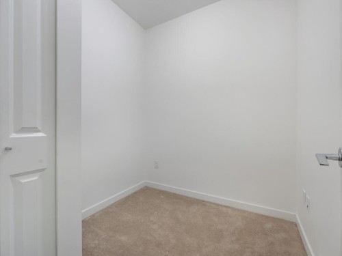 203-15858 Fraser Highway, Surrey, BC 