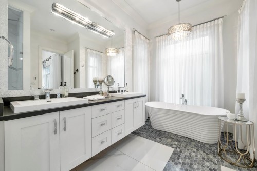 21842 44 Avenue, Langley, BC 