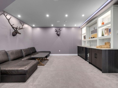 2875 164A Street, Surrey, BC 