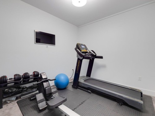 2875 164A Street, Surrey, BC 