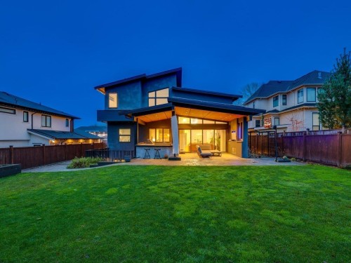 2875 164A Street, Surrey, BC 