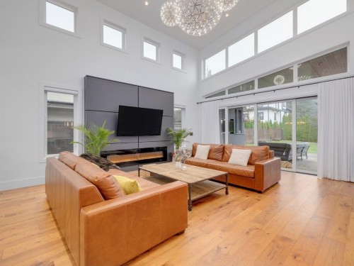 2875 164A Street, Surrey, BC 