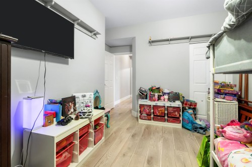 27895 Junction Avenue, Abbotsford, BC 