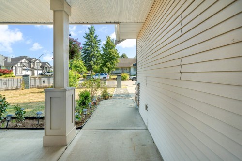 27895 Junction Avenue, Abbotsford, BC 