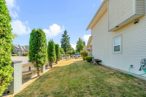 27895 Junction Avenue, Abbotsford, BC 