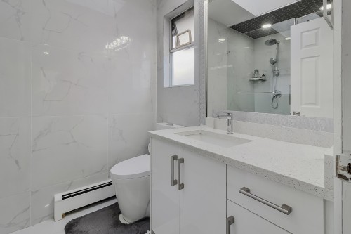 14336 90A Avenue, Surrey, BC 