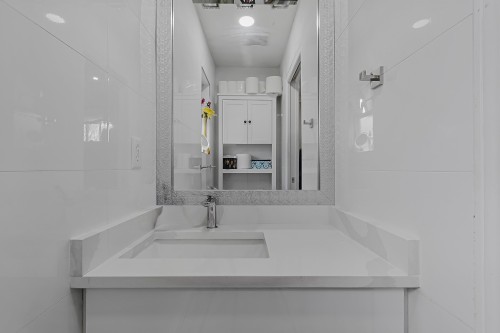 14336 90A Avenue, Surrey, BC 