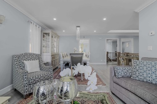 14336 90A Avenue, Surrey, BC 