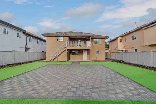 14336 90A Avenue, Surrey, BC 