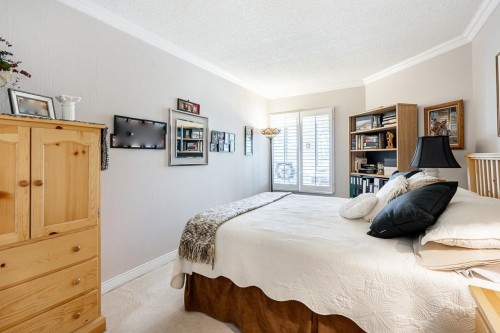 305-15313 19 Avenue, Surrey, BC 