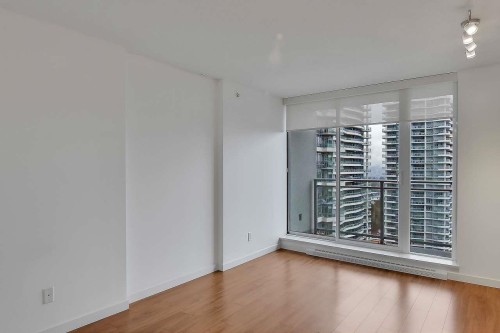 1905-13325 102A Avenue, Surrey, BC 