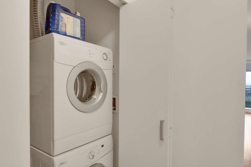 1905-13325 102A Avenue, Surrey, BC 