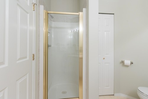 424-13880 70 Avenue, Surrey, BC 