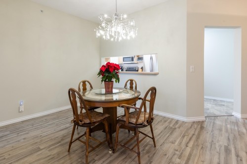 424-13880 70 Avenue, Surrey, BC 