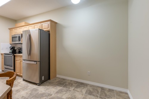 424-13880 70 Avenue, Surrey, BC 