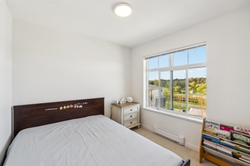 58-15255 Sitka Drive, Surrey, BC 