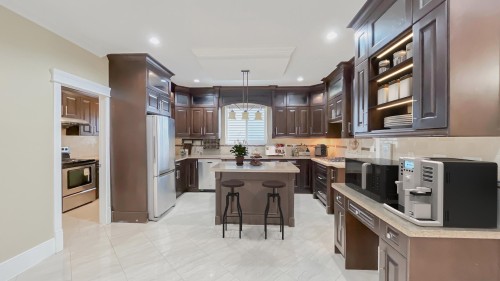 14059 91 Avenue, Surrey, BC 