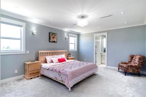 17012 57 Avenue, Surrey, BC 