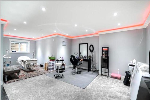 17012 57 Avenue, Surrey, BC 