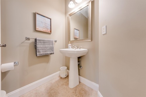 11456 154A Street, Surrey, BC 