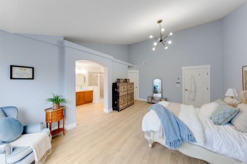 11456 154A Street, Surrey, BC 