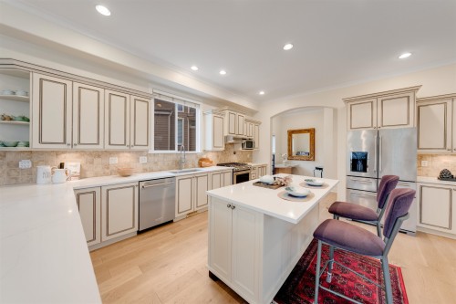 11456 154A Street, Surrey, BC 