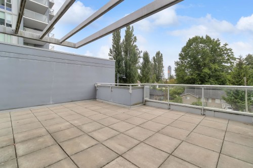 Th3-13720 100 Avenue, Surrey, BC 