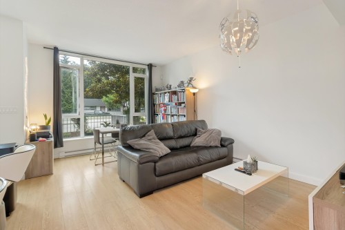 Th3-13720 100 Avenue, Surrey, BC 