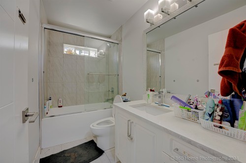 9093 Buchanan Place, Surrey, BC 