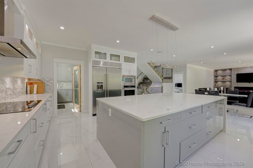 9093 Buchanan Place, Surrey, BC 