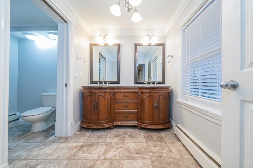 1949 134 Street, Surrey, BC 