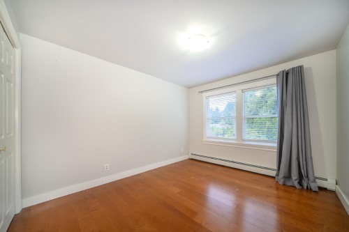 1949 134 Street, Surrey, BC 