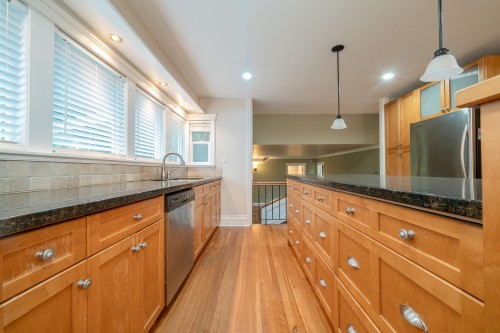 1949 134 Street, Surrey, BC 