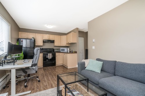 19232 68A Avenue, Surrey, BC 