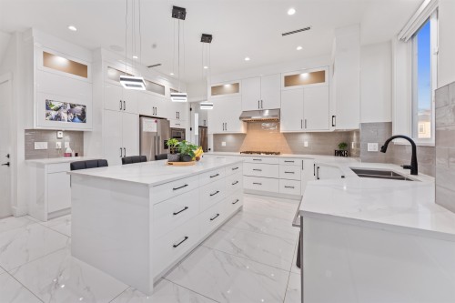 16620 18B Avenue, Surrey, BC 