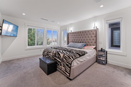 16620 18B Avenue, Surrey, BC 