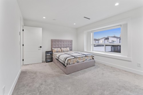 16620 18B Avenue, Surrey, BC 