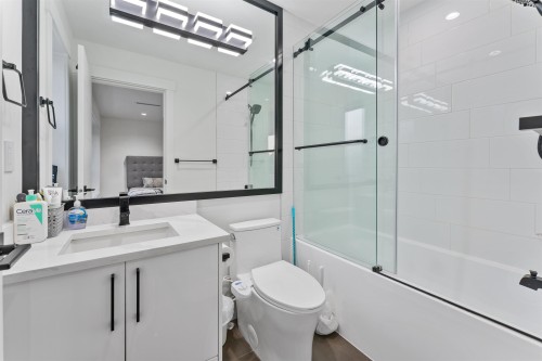 16620 18B Avenue, Surrey, BC 