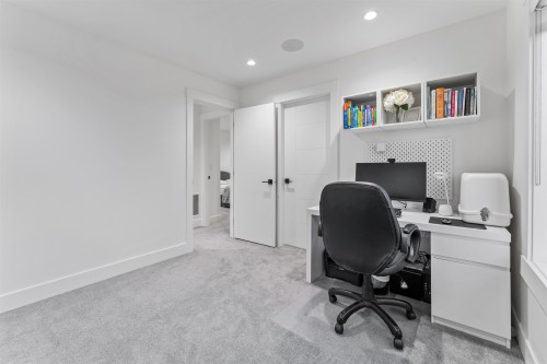 16620 18B Avenue, Surrey, BC 