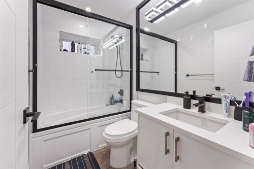 16620 18B Avenue, Surrey, BC 