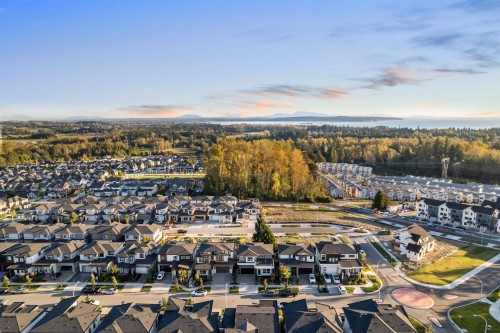 16620 18B Avenue, Surrey, BC 