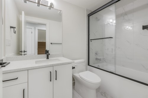 20062 27A Avenue, Langley, BC 