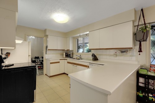 14373 115 Avenue, Surrey, BC 