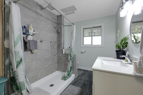 14373 115 Avenue, Surrey, BC 